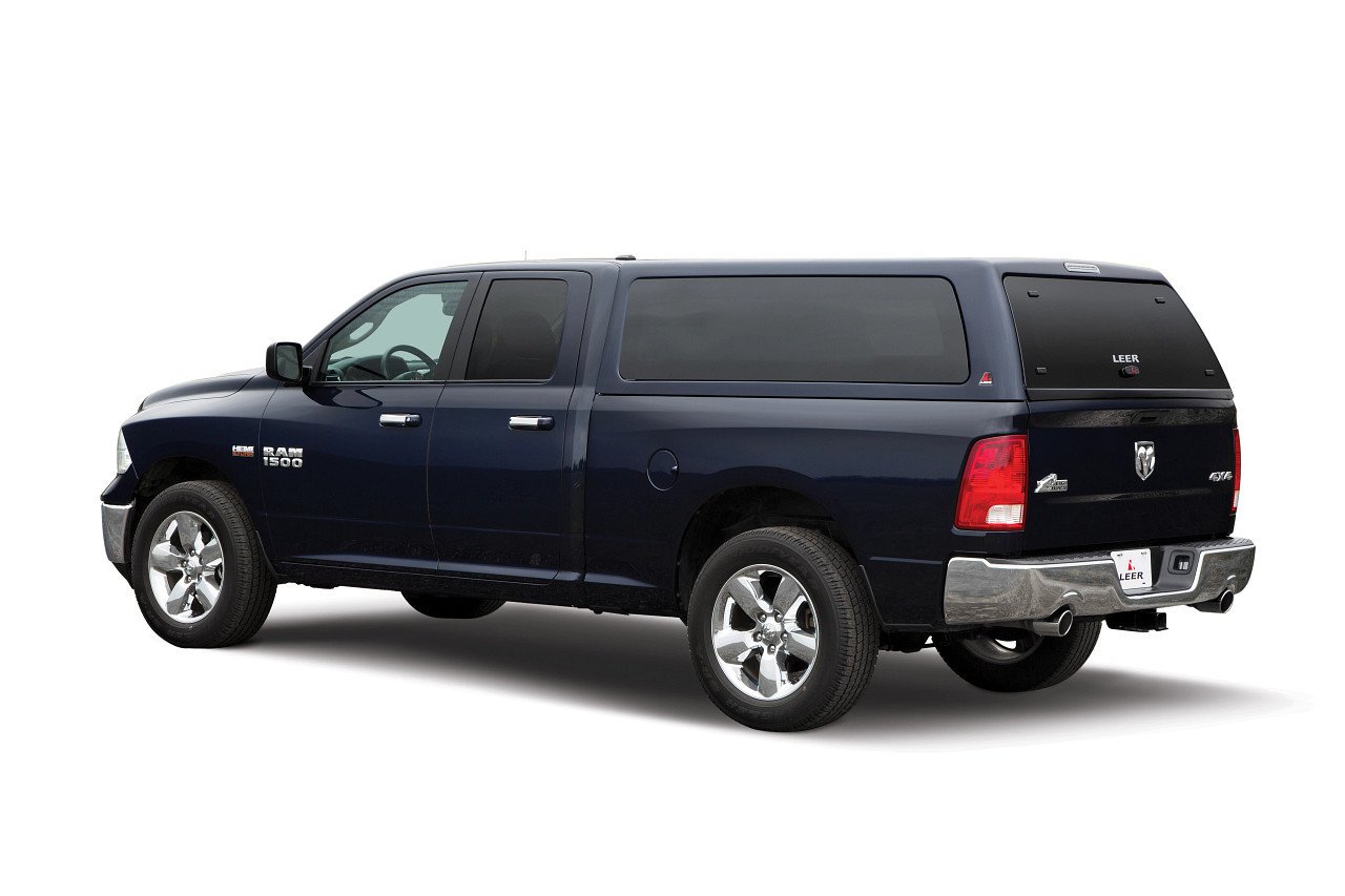 LEER 100XQ Truck Cap